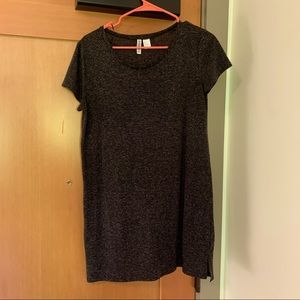 🌟 H+M HEATHER GRAY TEE DRESS